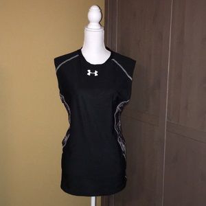 NWOT UA Men’s Heat Gear Tank